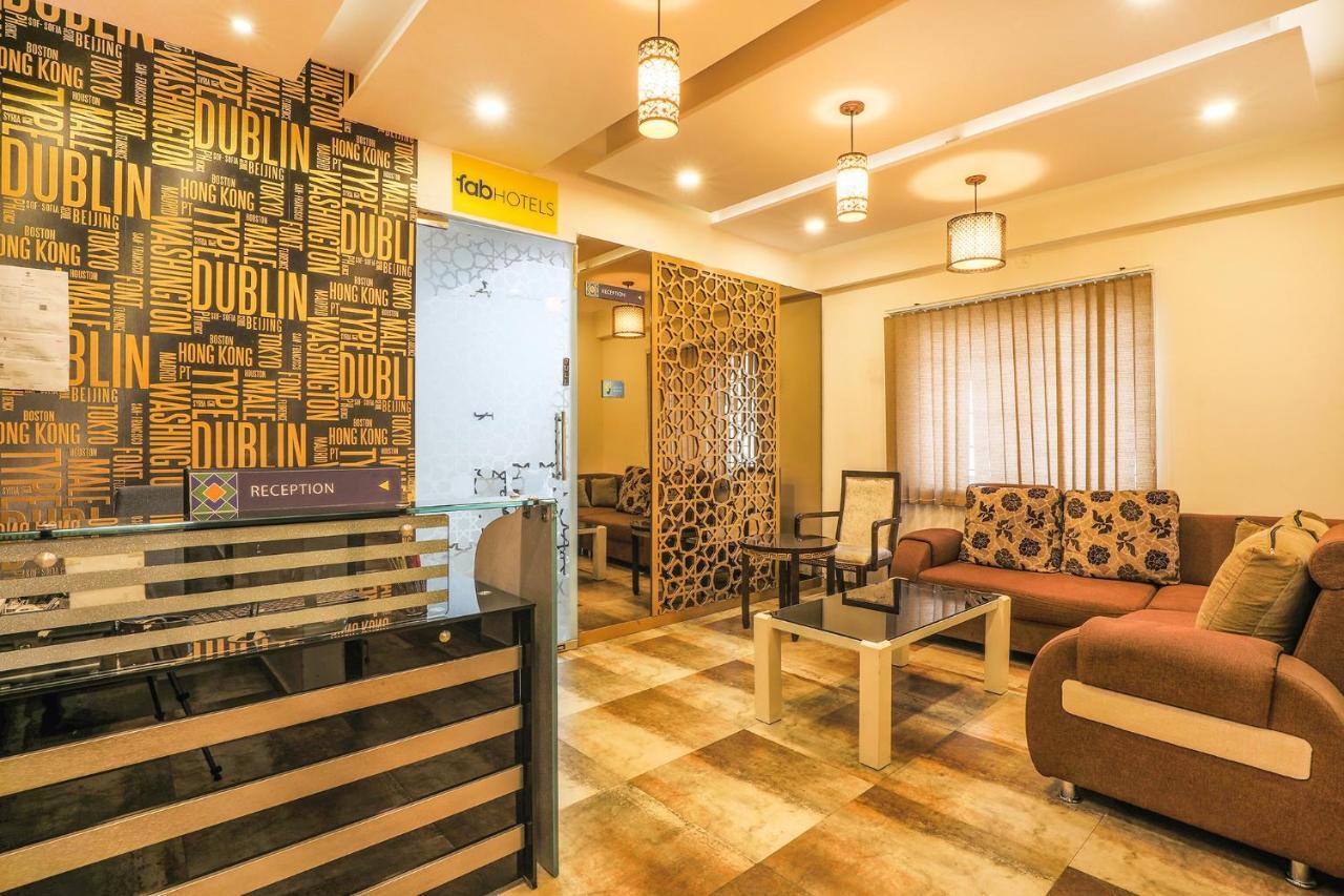 Fabhotel Frazer Suites - Nr Bangalore Cantt Railway Station Eksteriør billede